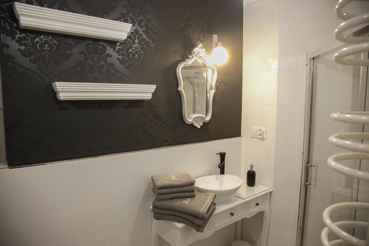 I Zacisze Apartment Brenna